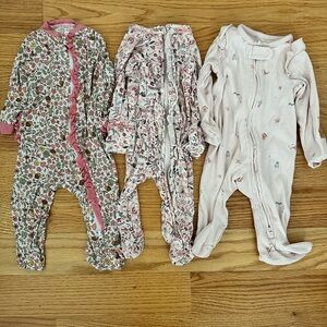 Set of 3 3M footed onesies